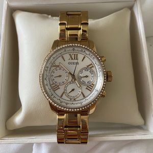 GUESS watch gold